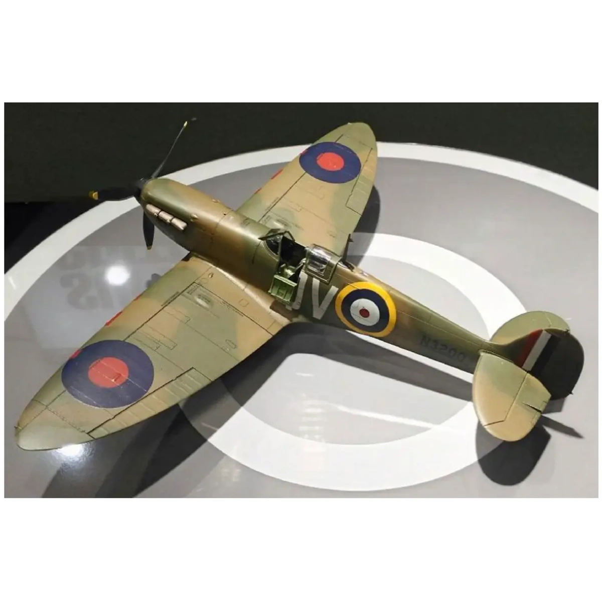 Supermarine Spitfire Mk.I tamiya 1:48 - Image 4