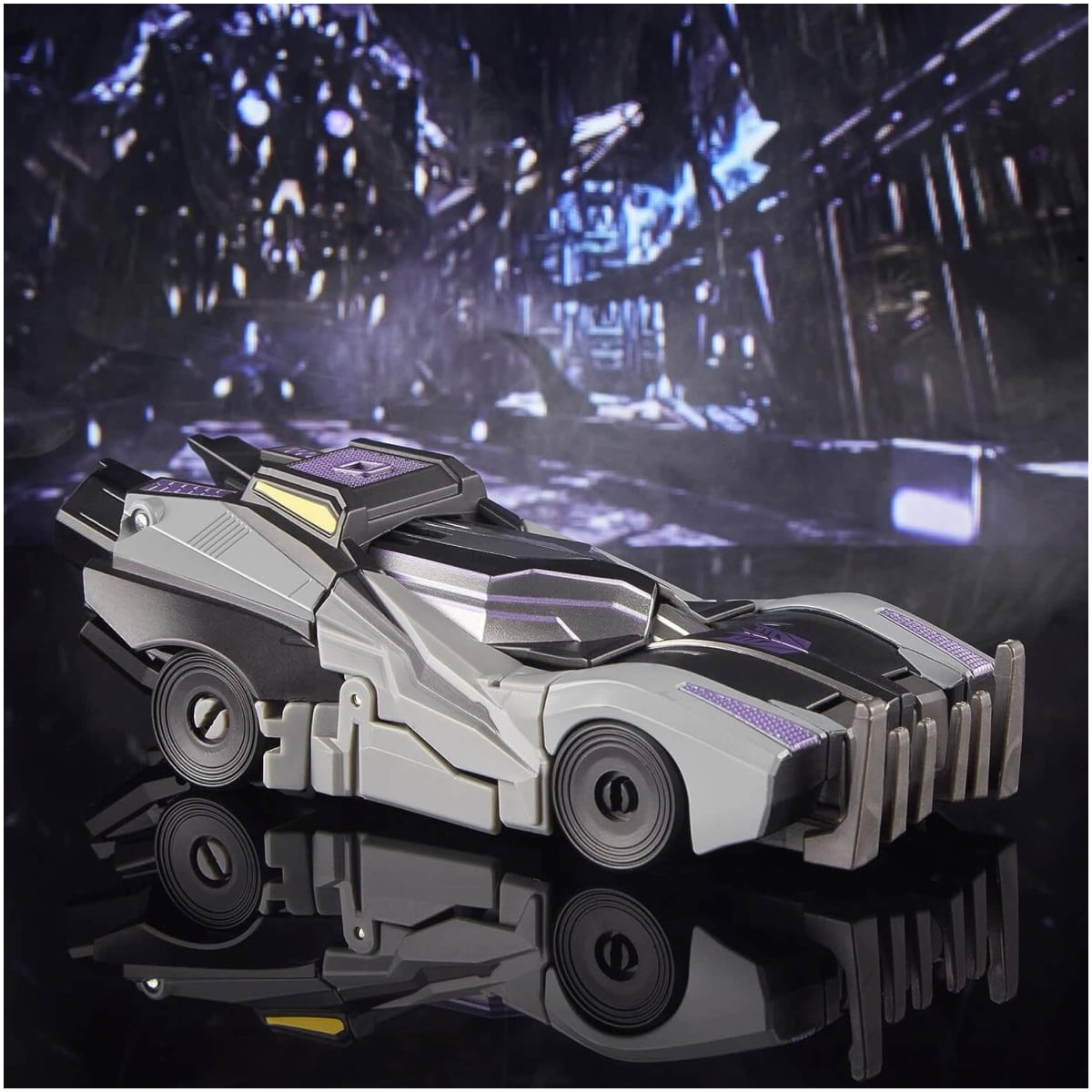 Transformers Studio Series 28 Deluxe Class Movie 1 Barricade action Figure 11cm - Image 3