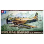 Douglas A-1J Skyraider 1:48