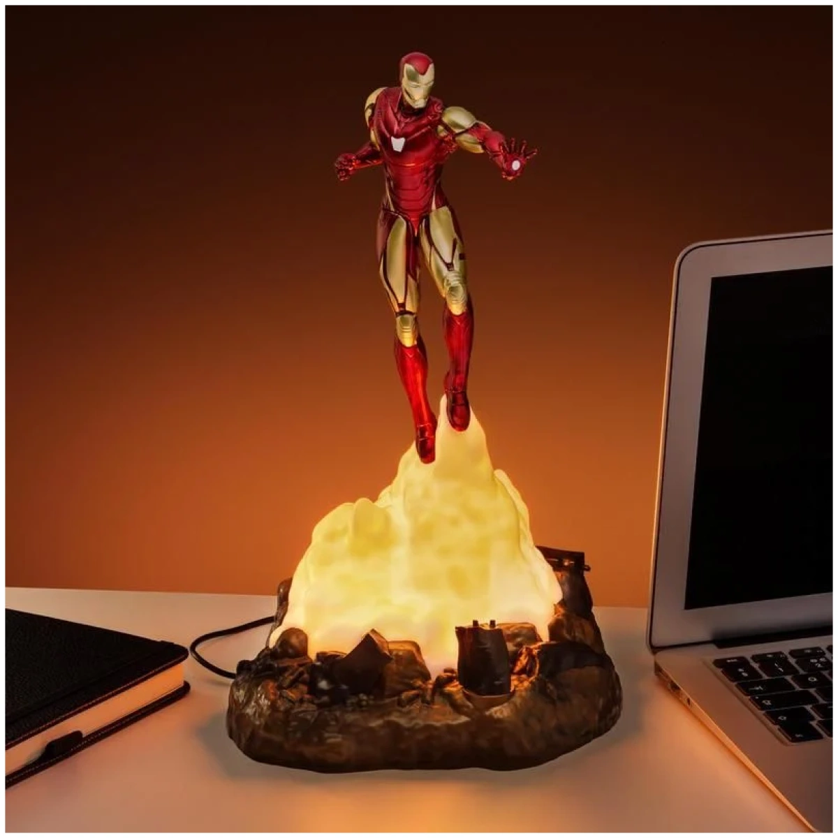 marvel infinity saga - iron man diorama light 31.5cm - Image 1
