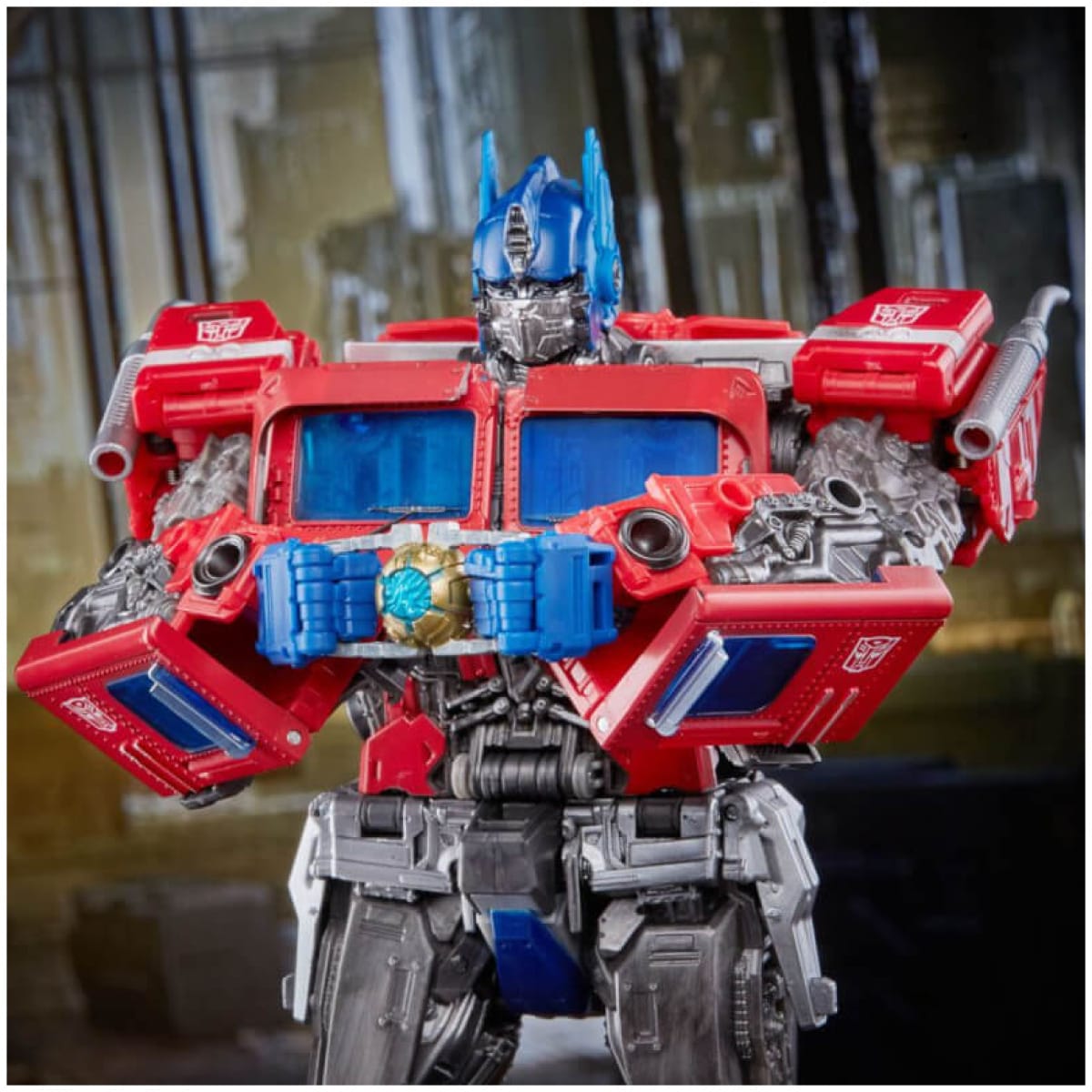 Transformers Bumblebee Masterpiece Movie Series Action Figure MPM-12 Optimus Prime 28cm - Image 2