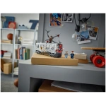 LEGO® Marvel: Spider-Man vs. Doc Ock Subway Train Scene - Image 6
