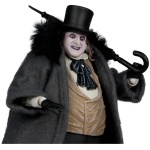 Batman Returns DC Theatrical Deluxe Edition Action Figure The Penguin 16cm - Image 2