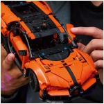 LEGO Technic Bugatti Chiron Pur Sport Hypercar - Image 5