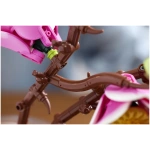 LEGO Botanicals: Magnolia Branches - Image 7