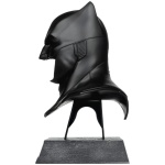 Batman DC Direct Mini Replica 1/3 Batman Cowl (Justice League Tactical Suit) 19cm - Image 3